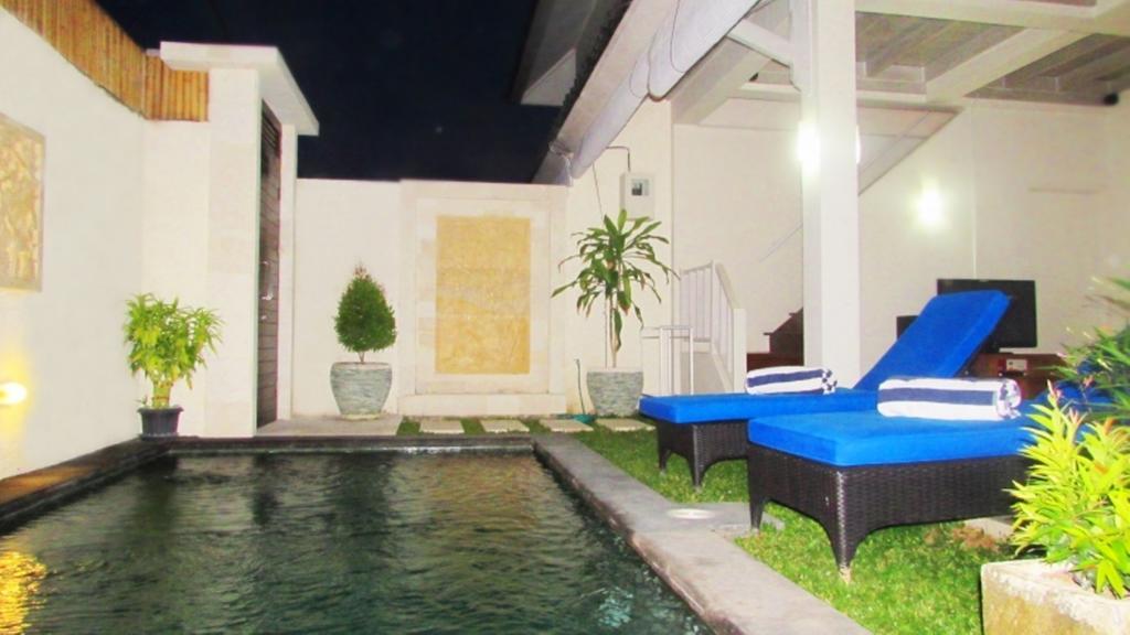 Sun Shoot Villas Seminyak Eksteriør billede